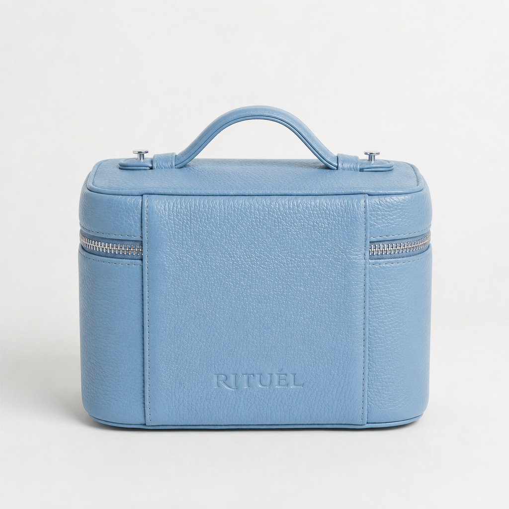 The Essentiél Vanity Case- Sky Blue